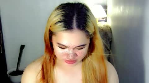 Snapshot of fairy_cuddle chatting on March 25, 2026, 12:33 pm call me shanaia online show from March 25, 2026, 12:33 pm