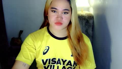 Snapshot of fairy_cuddle chatting on March 28, 2026, 6:40 pm call me shanaia online show from March 28, 2026, 6:40 pm