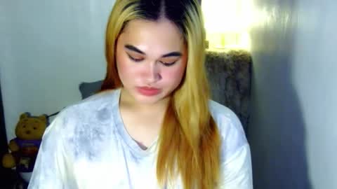 Snapshot of fairy_cuddle chatting on April 5, 2026, 5:54 pm call me shanaia online show from April 5, 2026, 5:54 pm