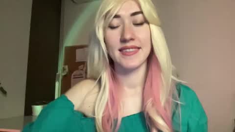 fairy_face online show from March 11, 2025, 9:26 pm