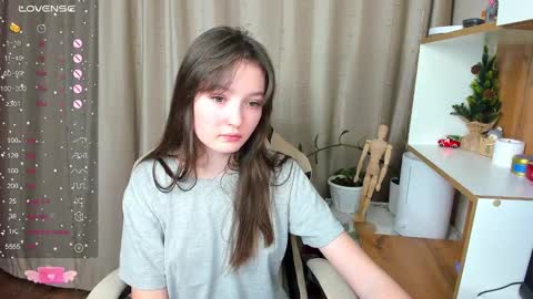 Kate online show from January 17, 2025, 2:28 pm