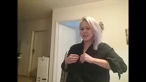 Fairy NightMary online show from February 1, 2026, 7:29 am