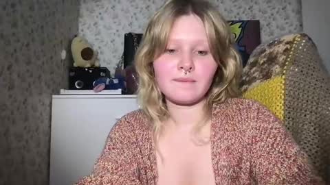 Arisha online show from December 20, 2024, 10:11 pm