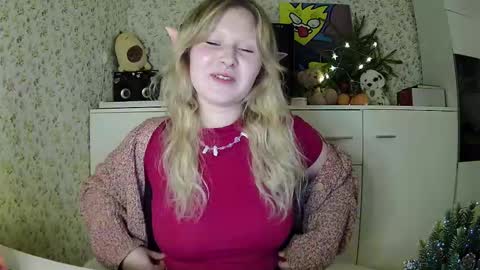 Arisha online show from December 25, 2024, 3:38 pm