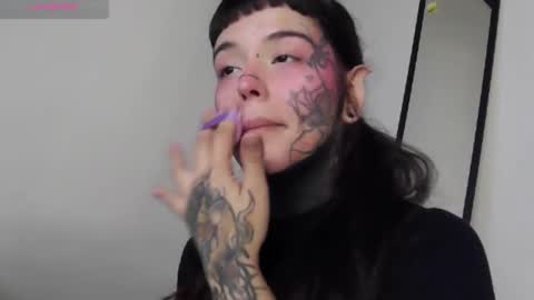 Snapshot of fairyflexxx chatting on January 8, 2025, 11:43 am Fairy online show from January 8, 2025, 11:43 am