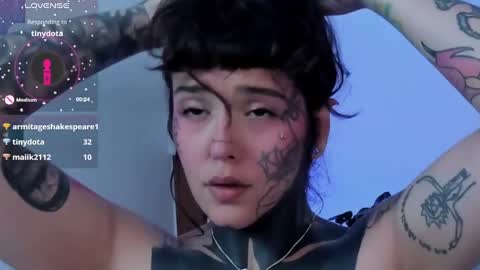 Snapshot of fairyflexxx chatting on March 9, 2025, 12:53 am Fairy online show from March 9, 2025, 12:53 am