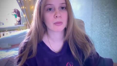 Ilona online show from February 12, 2025, 9:20 am