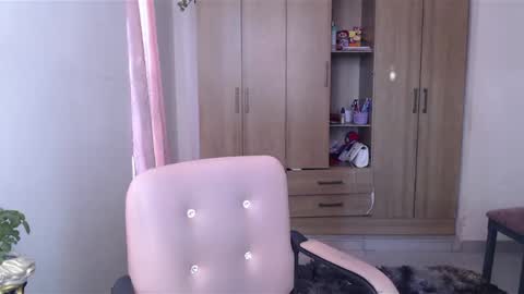fairylatin online show from December 15, 2024, 12:06 pm