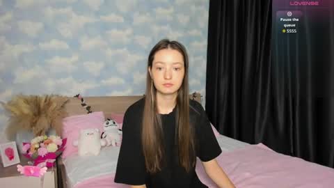 fairyylinaa online show from July 22, 2026, 2:58 am