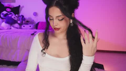 Sara  REMEMBER TO LEAVE A THUMB UP online show from March 2, 2026, 5:08 am