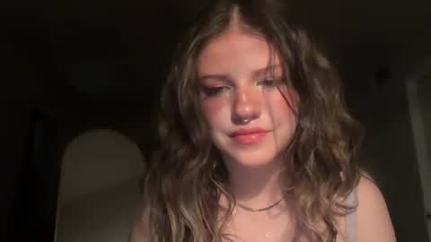 fairyyy653 online show from January 28, 2025, 8:47 am