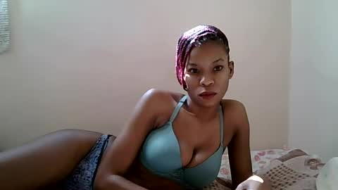 faizah_ online show from July 9, 2026, 12:20 pm