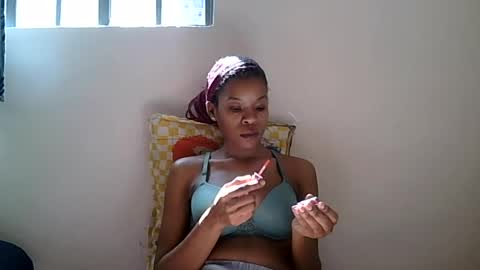 faizah_ online show from July 24, 2026, 11:30 am