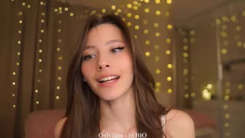 Kaori online show from January 14, 2026, 7:08 pm