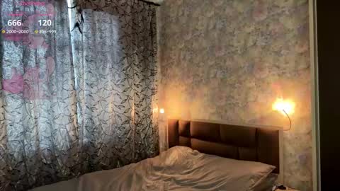 Snapshot of falineellson chatting on February 12, 2026, 7:25 am Erika online show from February 12, 2026, 7:25 am