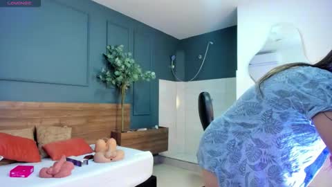 Snapshot of fallen_angel999777 chatting on October 30, 2025, 11:55 am Megan 630 1330 -5 online show from October 30, 2025, 11:55 am