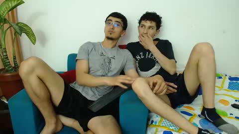 Snapshot of fallgays chatting on May 9, 2026, 2:28 am FallGays online show from May 9, 2026, 2:28 am