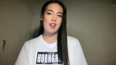 Snapshot of fallon_empress chatting on November 7, 2025, 6:41 pm callmecindy online show from November 7, 2025, 6:41 pm