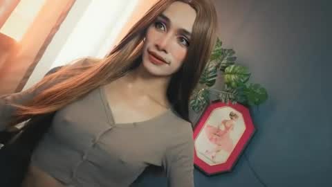 Snapshot of familystroke_twinny8 chatting on October 6, 2025, 4:43 am Alexandra x Alexandro online show from October 6, 2025, 4:43 am