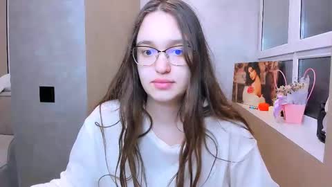 fancy bunny online show from February 19, 2026, 7:32 pm