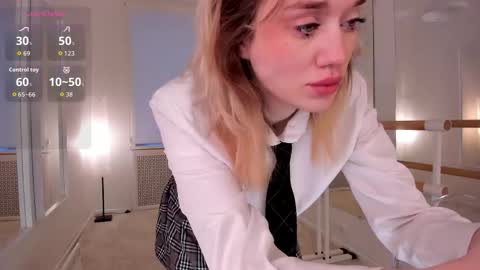 Snapshot of fancyamelia chatting on February 24, 2026, 5:27 am fancyamelia online show from February 24, 2026, 5:27 am