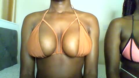 Snapshot of fancyfingers_ chatting on June 9, 2026, 3:07 am fancyfingers1 online show from June 9, 2026, 3:07 am