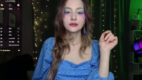 fancymeee online show from March 8, 2025, 4:39 pm