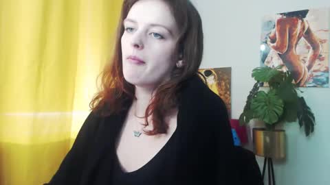 Nadine online show from December 17, 2024, 10:12 am