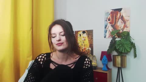 Nadine online show from January 18, 2025, 11:00 am