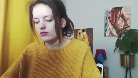 Nadine online show from January 21, 2025, 6:22 am