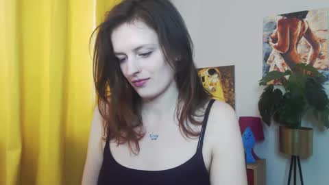 Nadine online show from February 10, 2025, 12:29 pm