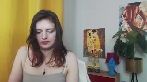 Nadine online show from February 12, 2025, 9:20 am