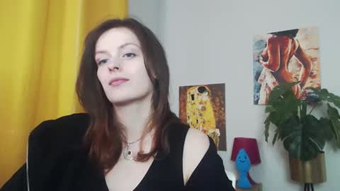 Nadine online show from February 25, 2025, 9:31 am