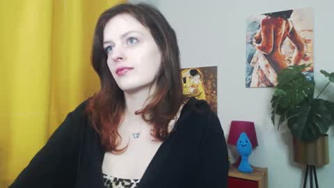 Nadine online show from March 5, 2025, 6:12 am