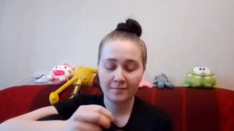 Sara online show from May 14, 2026, 2:13 pm