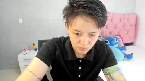 FANNY online show from October 9, 2025, 1:36 am