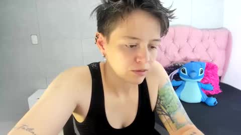 FANNY online show from October 17, 2025, 2:26 am