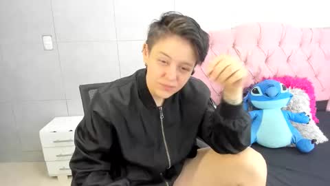 FANNY online show from October 21, 2025, 1:50 am