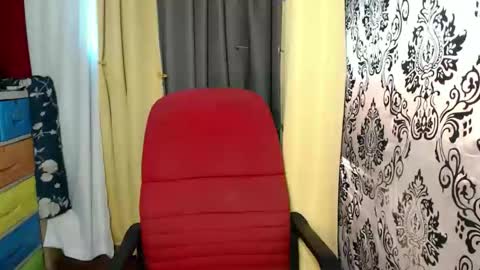 Snapshot of fantastic_allena07 chatting on February 17, 2026, 1:57 am Allena online show from February 17, 2026, 1:57 am