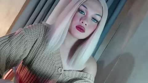 Snapshot of fantasticcock69_daniella chatting on March 9, 2026, 10:58 pm DANIELLA - DONT FORGET TO GIVE ME A THUMBSU UP online show from March 9, 2026, 10:58 pm