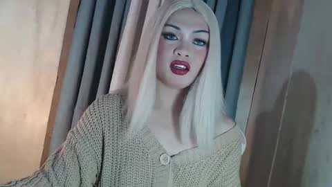 Snapshot of fantasticcock69_daniella chatting on April 13, 2026, 10:54 am DANIELLA - DONT FORGET TO GIVE ME A THUMBSU UP online show from April 13, 2026, 10:54 am