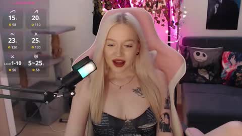 Lisa online show from February 14, 2026, 11:45 pm