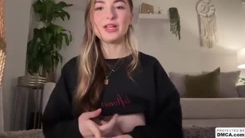 Ella online show from February 1, 2025, 8:29 am