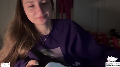 Ella online show from March 5, 2026, 5:47 am