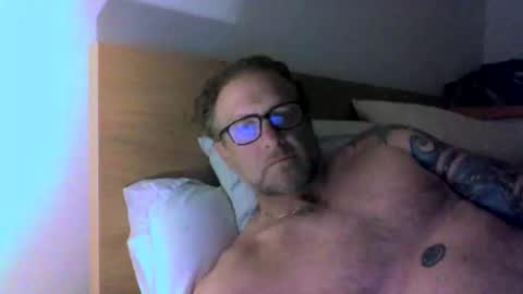 Snapshot of fantasying01 chatting on November 12, 2025, 2:50 pm fantasying01 online show from November 12, 2025, 2:50 pm