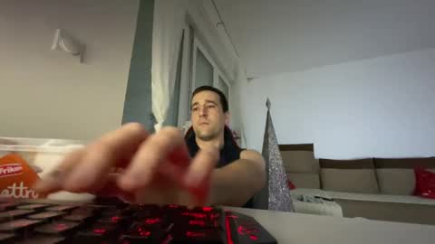 fantomns online show from December 4, 2024, 3:59 am