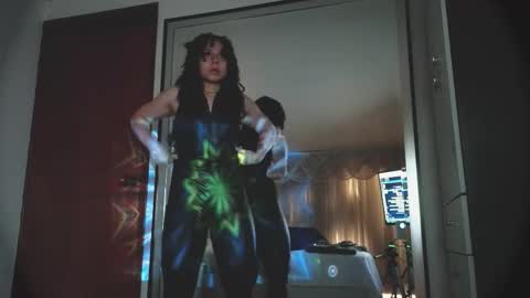 Snapshot of farahh_magdaly chatting on October 10, 2025, 12:15 pm Farah online show from October 10, 2025, 12:15 pm