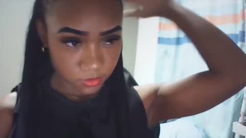 Snapshot of farianna_hot chatting on May 10, 2026, 10:04 pm farianna_hot online show from May 10, 2026, 10:04 pm