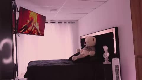 Snapshot of farid_jake_ chatting on October 3, 2025, 3:53 pm farid_jake_ online show from October 3, 2025, 3:53 pm