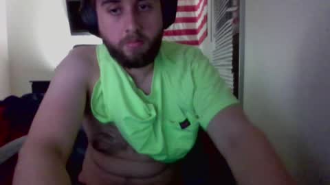 Snapshot of farmboy2398 chatting on January 3, 2025, 11:23 pm farmboy2398 online show from January 3, 2025, 11:23 pm